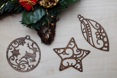 Vyřezávky z ořechové dýhy